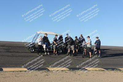 media/Oct-30-2025-Racers Edge (Thu) [[dabbdaf680]]/1-Around the Pits- Track Walk/